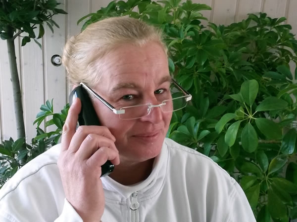 Tierarzt Dr. Ulrike Häusler-Naumburger - Ihre Tierärztin für Pferde und Kleintiere 